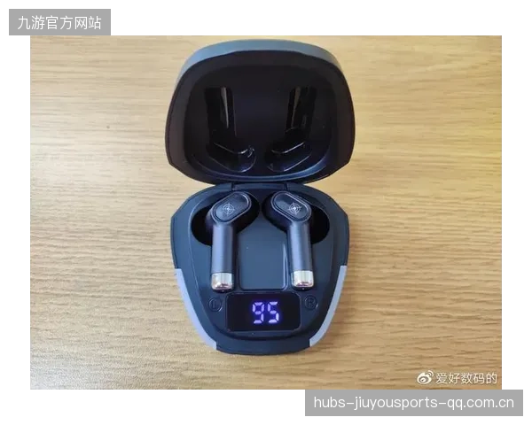 内马尔游戏直播怒砸鼠标震惊全网，背后隐藏的精彩故事